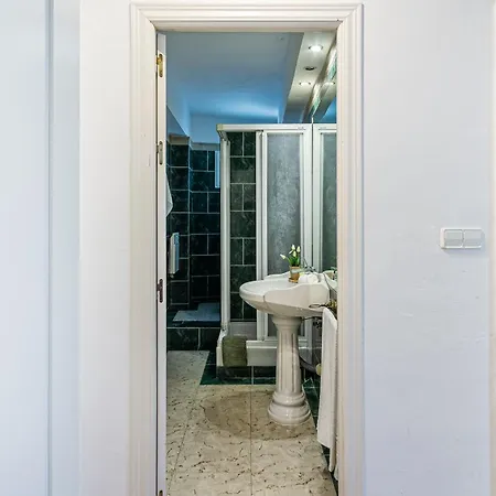 Unique Plaza Higuitos Almuñécar